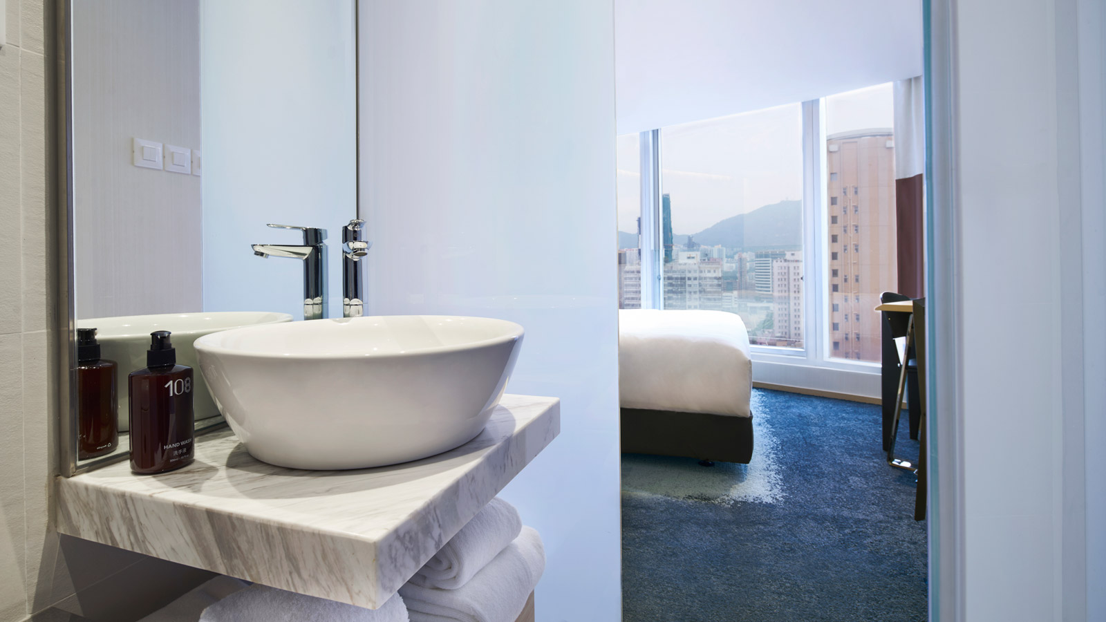Classic Bathroom - Hotel 108, Hong Kong