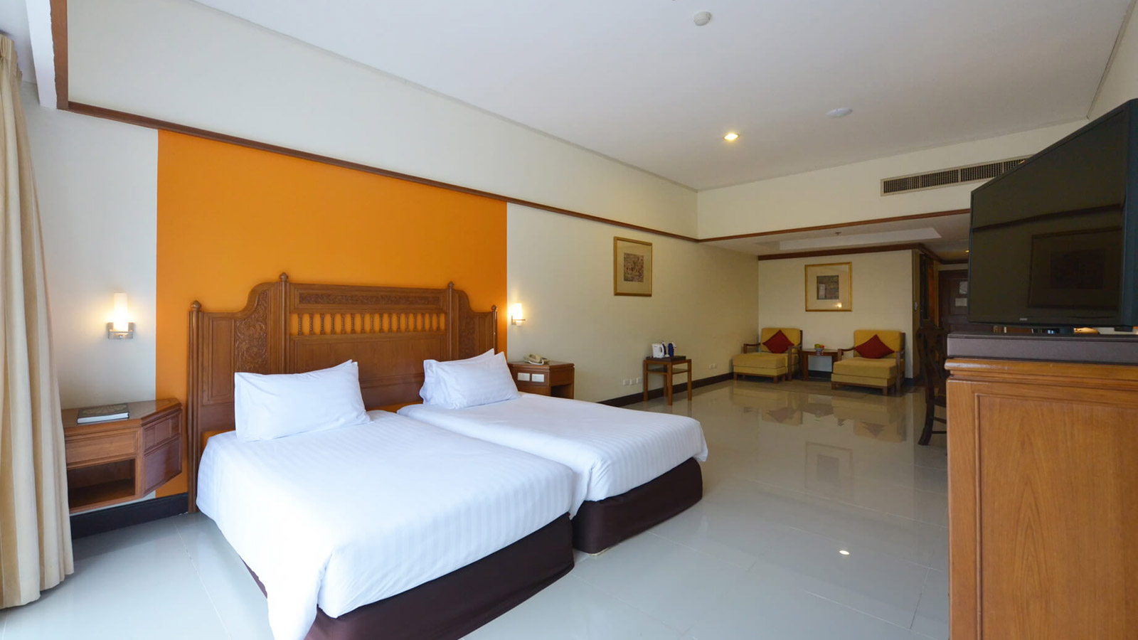 Grand Deluxe Twin at Loei Palace Hotel
