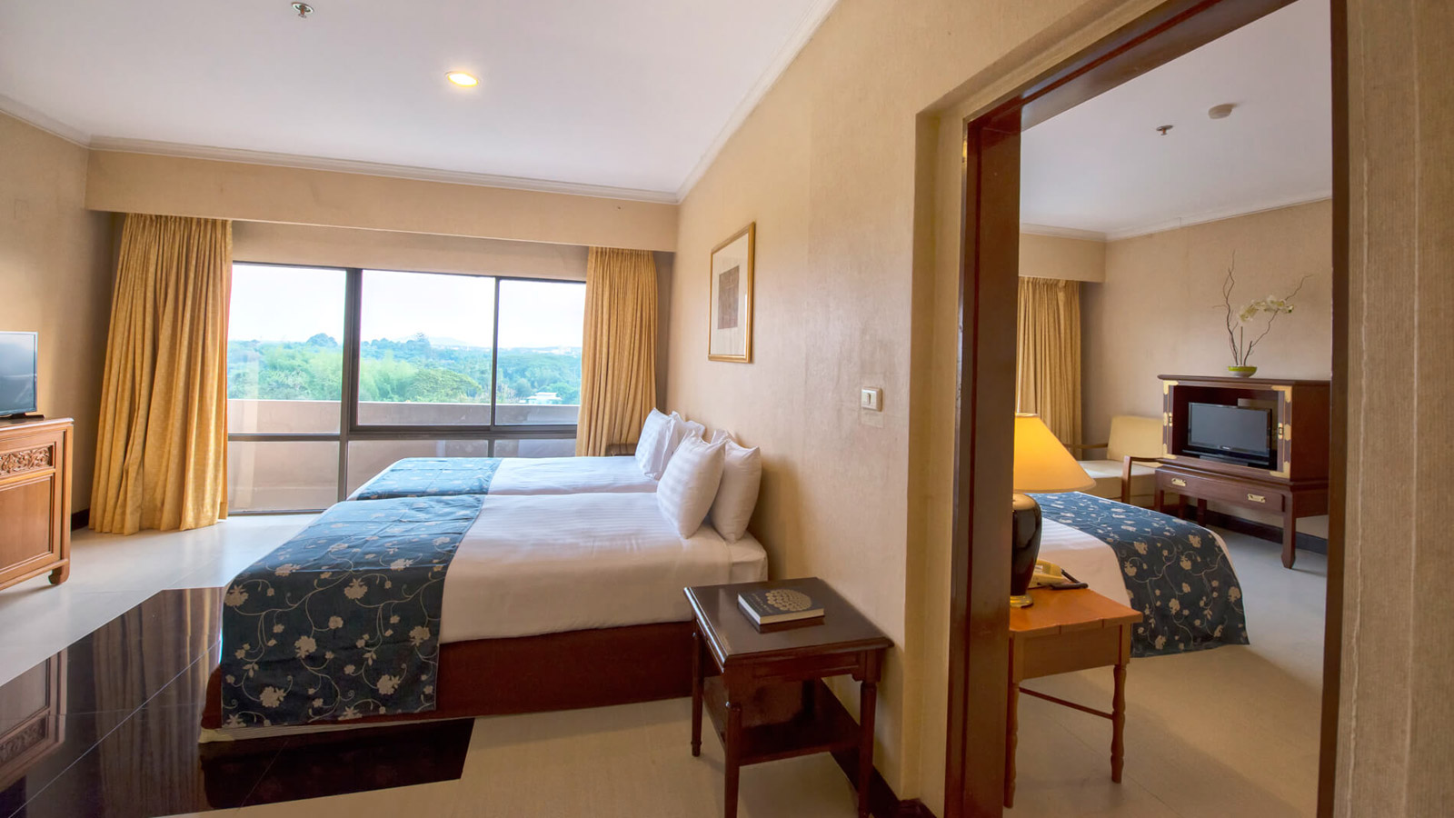 Junior Family Suites at Loei Palace Hotel
