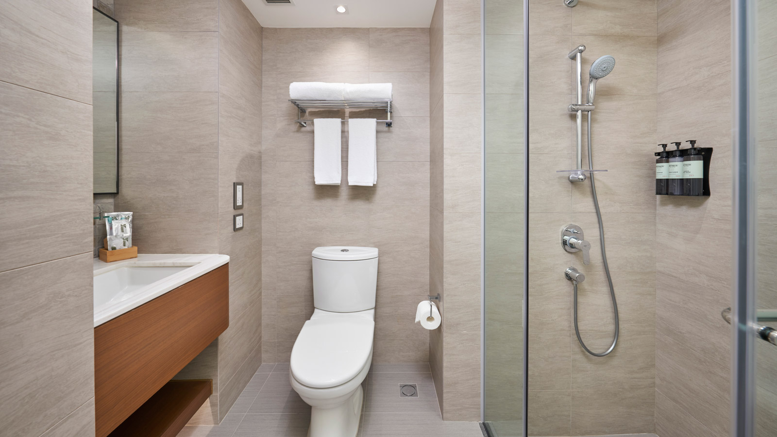 Superior King - Bathroom - Y Hotel Hong Kong (Images are a visual preview and may vary)